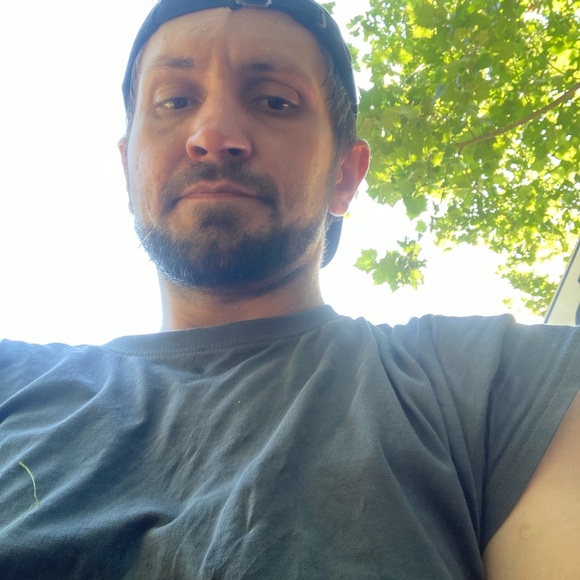 Meet your Posher, Dustin - Picture 4 of 6